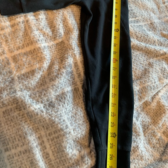 Puma cropped hoodie - Picture 3 of 6